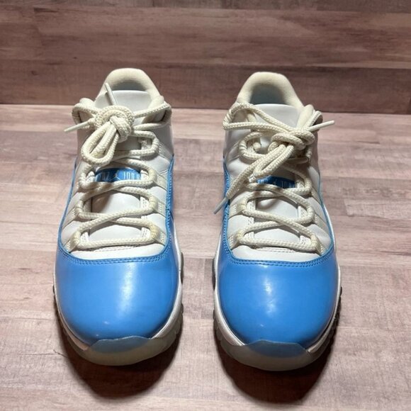 Nike Air Jordan 11 Retro Low UNC Sneakers White/University Blue Mens Size 8 - Picture 2 of 11
